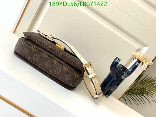 Louis Vuitton 1:1 Mirror Replica  Pochette Metis Bag LB07142278965