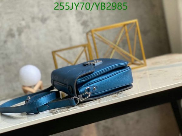 Louis Vuitton 1:1 Mirror Replica Pochette Metis Bag YB29851245697