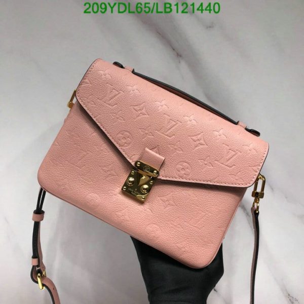 Louis Vuitton 1:1 Mirror Replica Pochette Metis LB12144047682