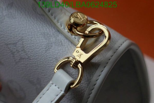 Louis Vuitton 1:1 Mirror Replica Pochette Metis LBA0624825269