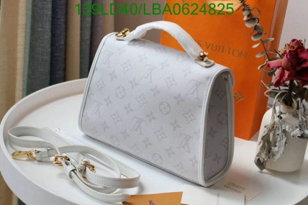 Louis Vuitton 1:1 Mirror Replica Pochette Metis LBA0624825269