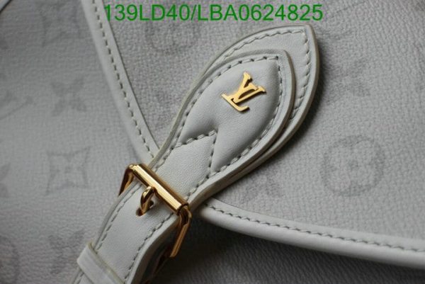 Louis Vuitton 1:1 Mirror Replica Pochette Metis LBA0624825269