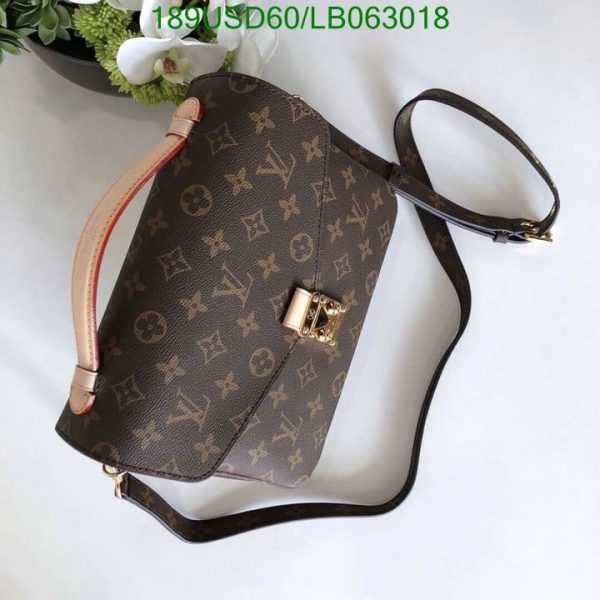 Louis Vuitton 1:1 Mirror Replica Pochette Metis Monogram Canvas  LB06301814256