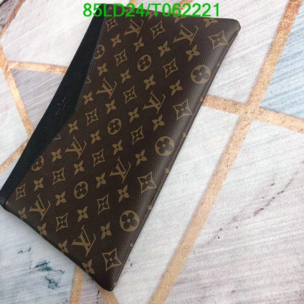 Louis Vuitton 1:1 Mirror Replica Pochette Pallas Clutch Bag T062221702943