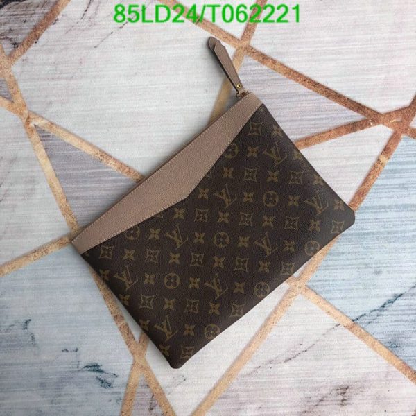 Louis Vuitton 1:1 Mirror Replica Pochette Pallas Clutch Bag T062221702943