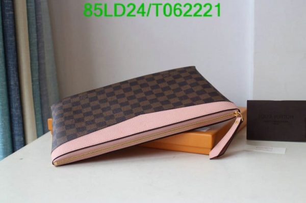 Louis Vuitton 1:1 Mirror Replica Pochette Pallas Clutch Bag T062221702943