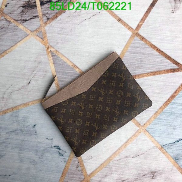 Louis Vuitton 1:1 Mirror Replica Pochette Pallas Clutch Bag T062221702943