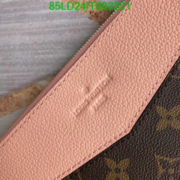 Louis Vuitton 1:1 Mirror Replica Pochette Pallas Clutch Bag T062221702943