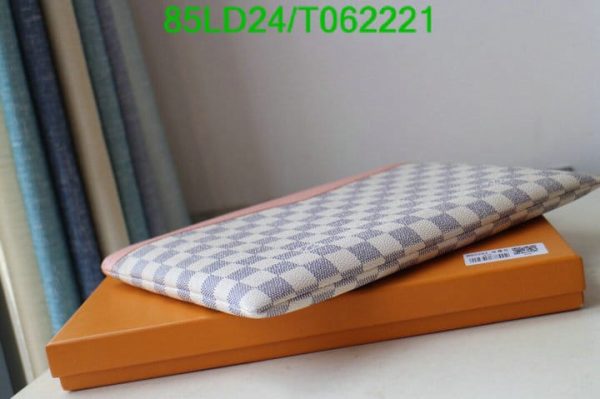 Louis Vuitton 1:1 Mirror Replica Pochette Pallas Clutch Bag T062221702943