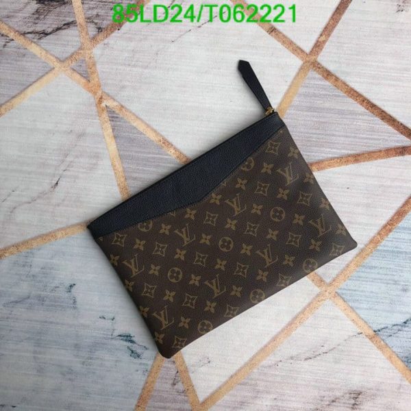 Louis Vuitton 1:1 Mirror Replica Pochette Pallas Clutch Bag T062221702943