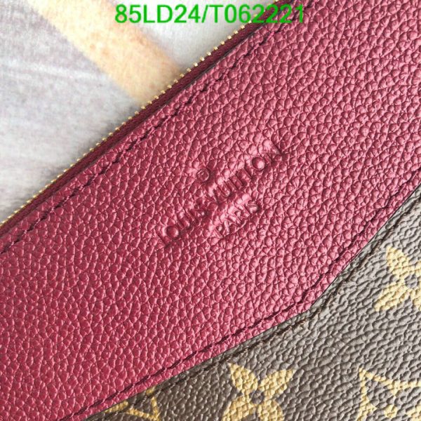 Louis Vuitton 1:1 Mirror Replica Pochette Pallas Clutch Bag T062221702943