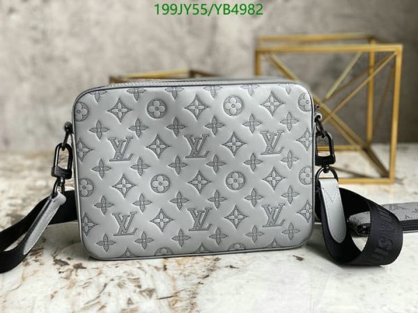 Louis Vuitton 1:1 Mirror Replica Pochette Trio Messenger Bag YB49821245148