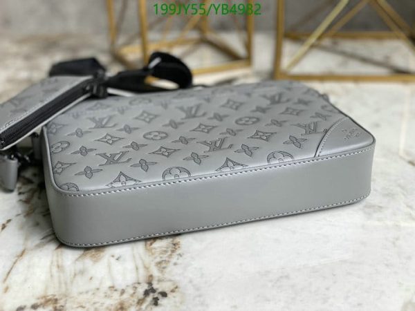 Louis Vuitton 1:1 Mirror Replica Pochette Trio Messenger Bag YB49821245148