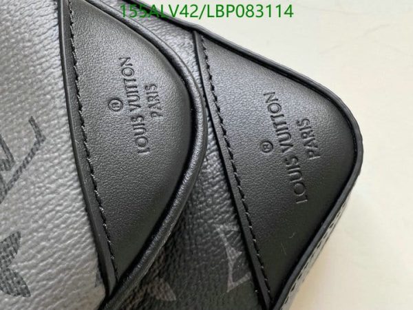 Louis Vuitton 1:1 Mirror Replica Pochette Trio Messenger LBP0831144127