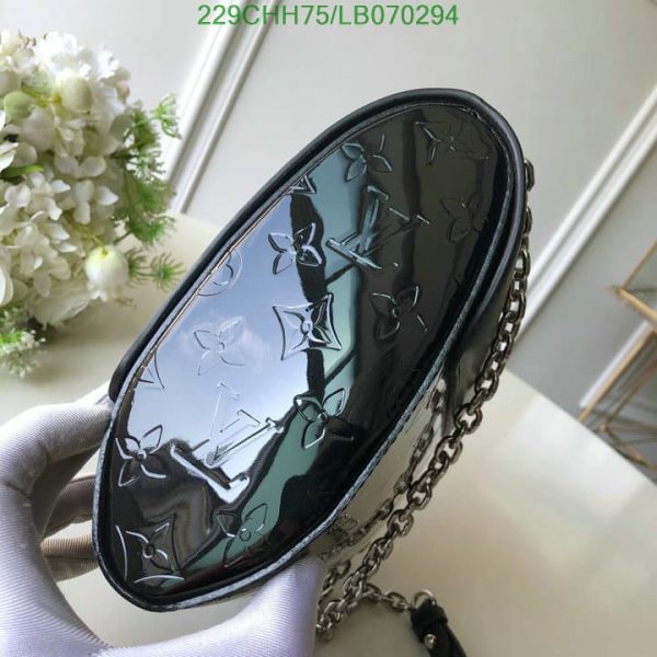 Louis Vuitton 1:1 Mirror Replica Pochette Twist Handbag LB07029412369