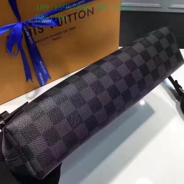 Louis Vuitton 1:1 Mirror Replica Pochette Voyage Damier Graphite MM LB11300942113