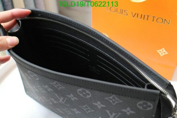 Louis Vuitton 1:1 Mirror Replica Pochette Voyage MM T062211375134