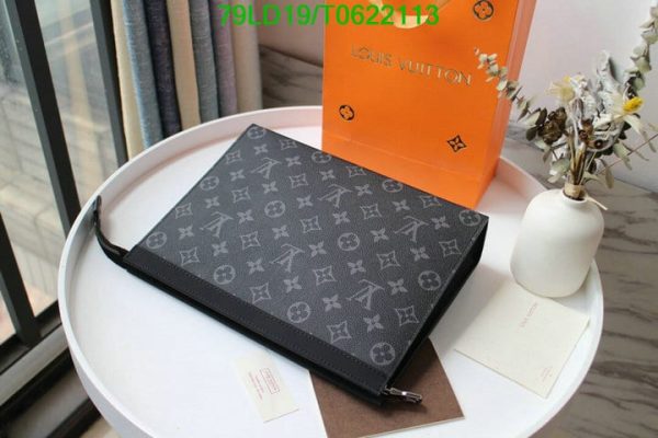 Louis Vuitton 1:1 Mirror Replica Pochette Voyage MM T062211375134