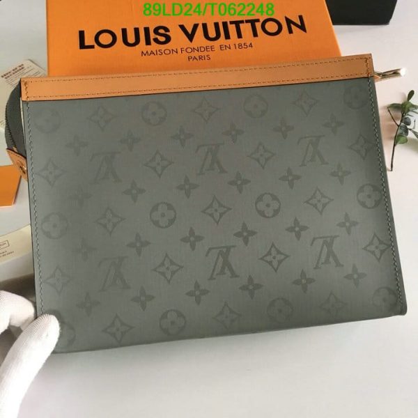 Louis Vuitton 1:1 Mirror Replica Pochette Voyage Pouch T062248364892