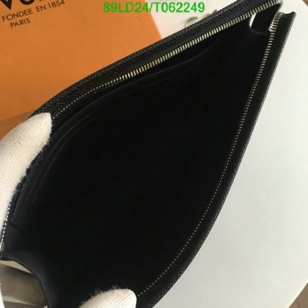 Louis Vuitton 1:1 Mirror Replica Pochette Voyage wallet T062249236489