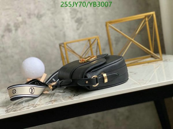 Louis Vuitton 1:1 Mirror Replica Pont 9 Bag YB30071245896