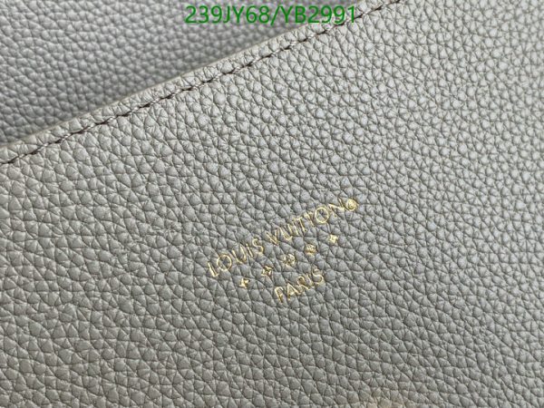 Louis Vuitton 1:1 Mirror Replica Pont 9 Soft PM Bag YB29911245896