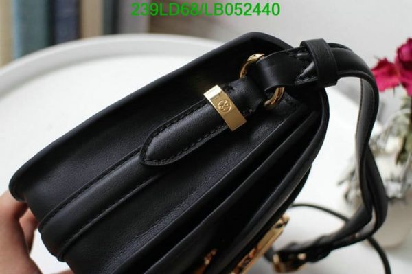 Louis Vuitton 1:1 Mirror Replica Pont Bag LB05244028964