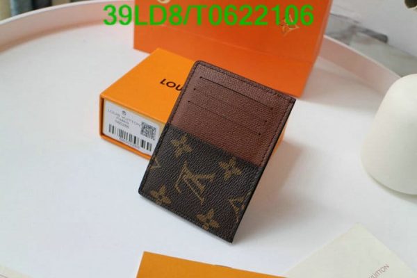 Louis Vuitton 1:1 Mirror Replica  Porte cartes Simple card holder T062210656248