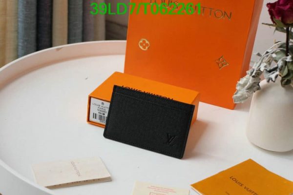 Louis Vuitton 1:1 Mirror Replica  Porte cartes Simple card holder T062261623584