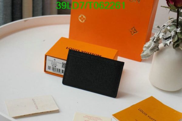 Louis Vuitton 1:1 Mirror Replica  Porte cartes Simple card holder T062261623584