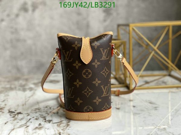 Louis Vuitton 1:1 Mirror Replica Pouch Brown Monogram Logo Phone Box LB32919312563