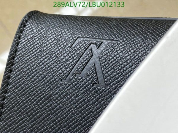 Louis Vuitton 1:1 Mirror Replica Robusto Briefcase LBU0121337652