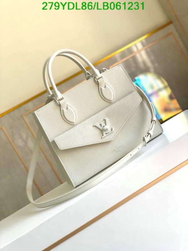 Louis Vuitton 1:1 Mirror Replica Rock Meet Tote PM 2Way Bag White LB06123128312