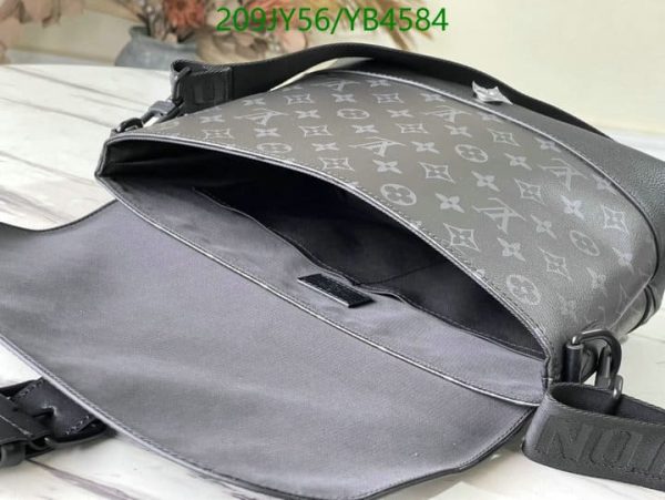 Louis Vuitton 1:1 Mirror Replica SAUMUR MESSENGER YB45841031245