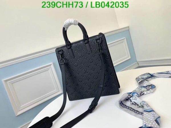 Louis Vuitton 1:1 Mirror Replica Sac Plat Messenger Taurillon Monogram Leather LB04203551234