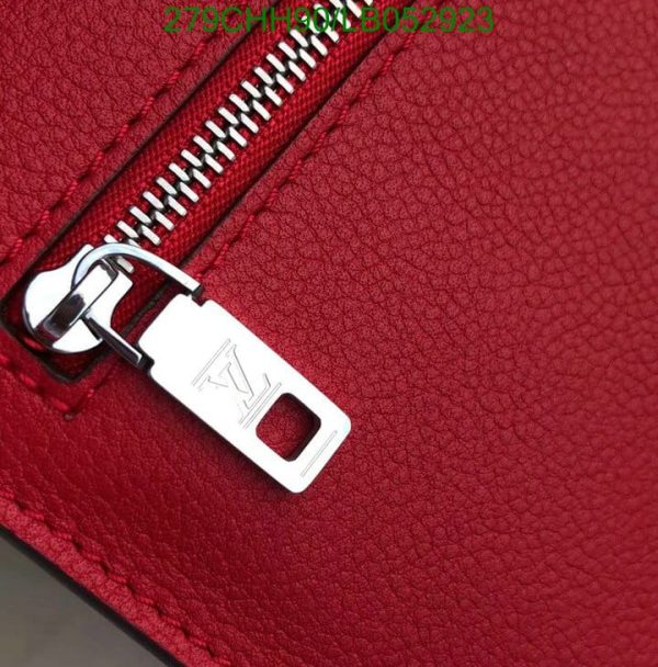 Louis Vuitton 1:1 Mirror Replica Shoulder Bag LB05292375843