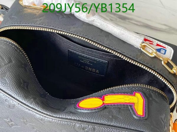 Louis Vuitton 1:1 Mirror Replica Shoulder Bag  YB13543145674