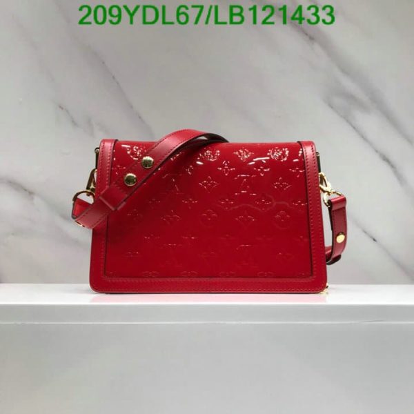 Louis Vuitton 1:1 Mirror Replica Sling Bag LB12143376851