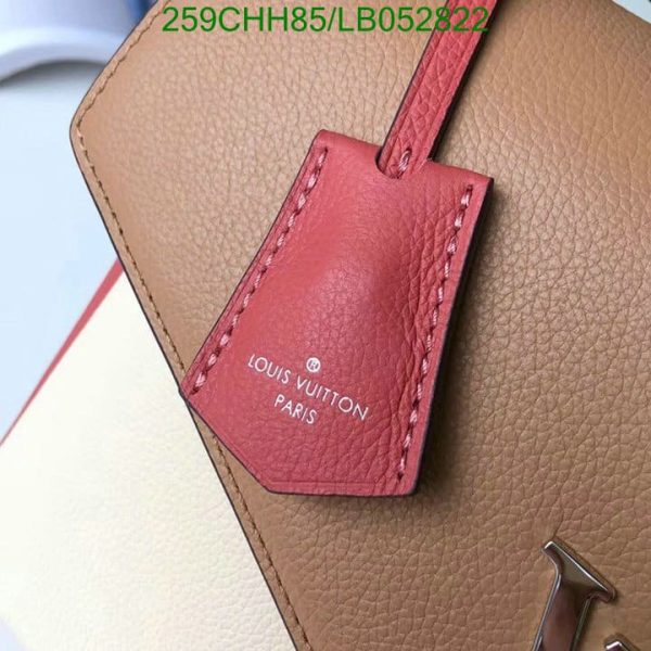 Louis Vuitton 1:1 Mirror Replica Soft Calfskin My Lockme Shoulder Bag LB05282293125