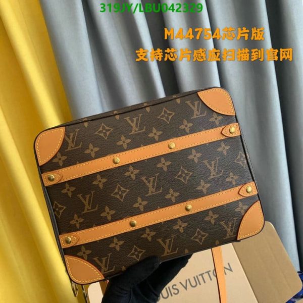 Louis Vuitton 1:1 Mirror Replica Soft Trunk Messenger Bag Monogram Canvas MM LBU0423291031