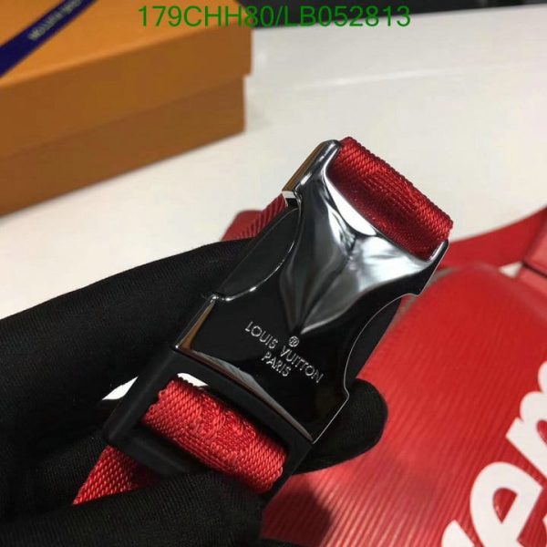 Louis Vuitton 1:1 Mirror Replica Supreme bumbag LB05281320312