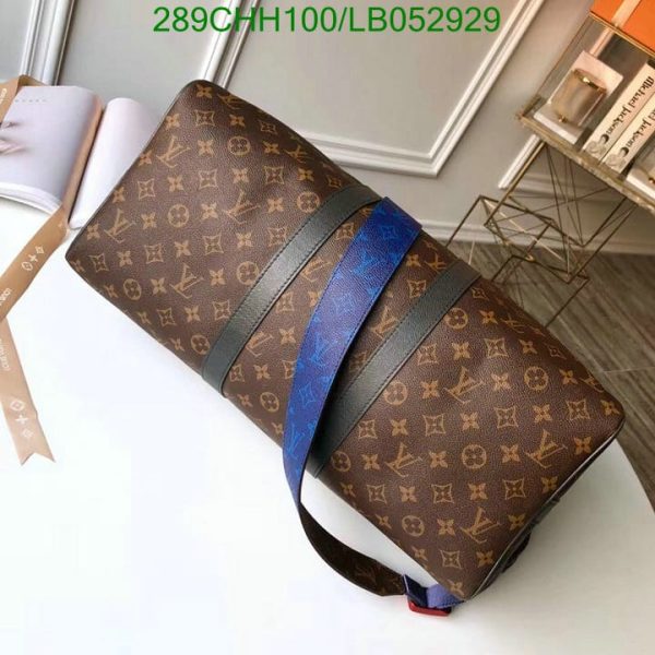 Louis Vuitton 1:1 Mirror Replica Taiga Outdoor Bandouliere Keepall Bag LB05292912589