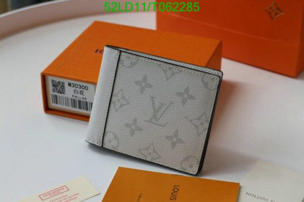 Louis Vuitton 1:1 Mirror Replica Taigarama Wallet T062285576825