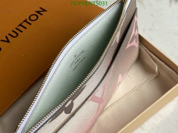 Louis Vuitton 1:1 Mirror Replica Tourterelle Empreinte Pochette Felicie YT50317324560