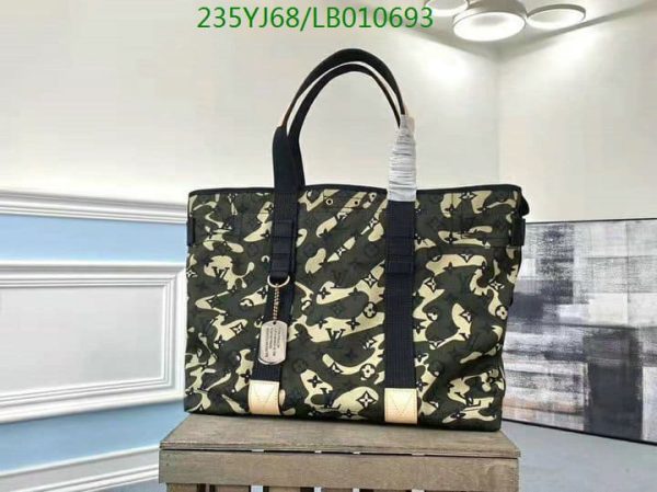 Louis Vuitton 1:1 Mirror Replica  Treillis Tote Bag LB01069226984