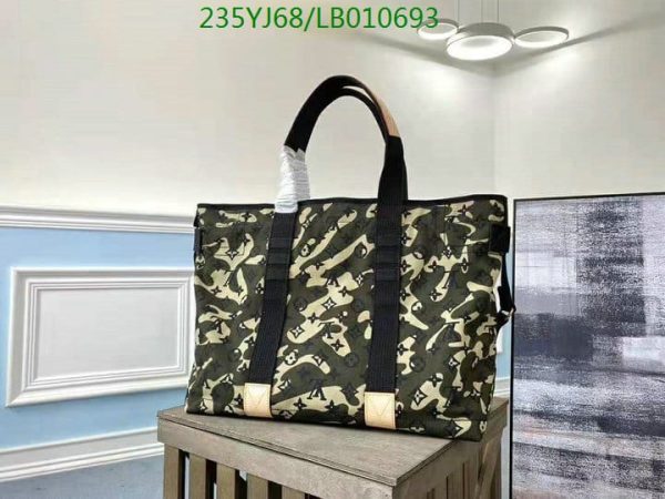 Louis Vuitton 1:1 Mirror Replica  Treillis Tote Bag LB01069226984