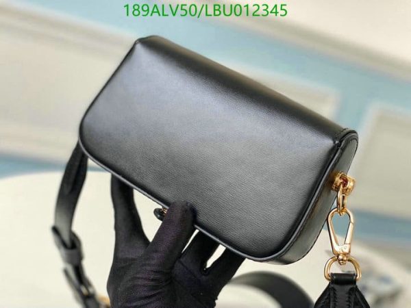 Louis Vuitton 1:1 Mirror Replica Turnlock Tab Messenger Bag LBU0123452658