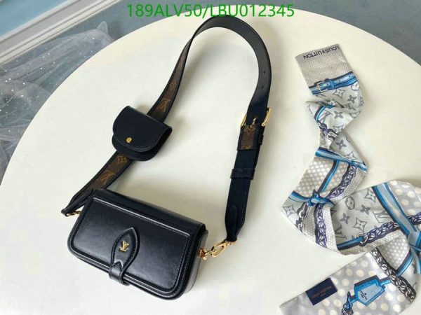 Louis Vuitton 1:1 Mirror Replica Turnlock Tab Messenger Bag LBU0123452658