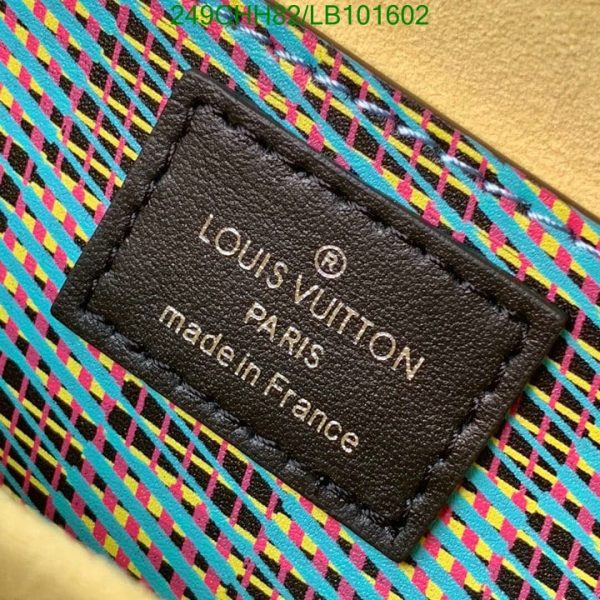 Louis Vuitton 1:1 Mirror Replica Twist MM LB10160275413