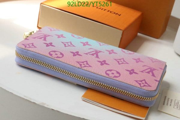 Louis Vuitton 1:1 Mirror Replica  Unisex Leather Long Wallet YT52615632149